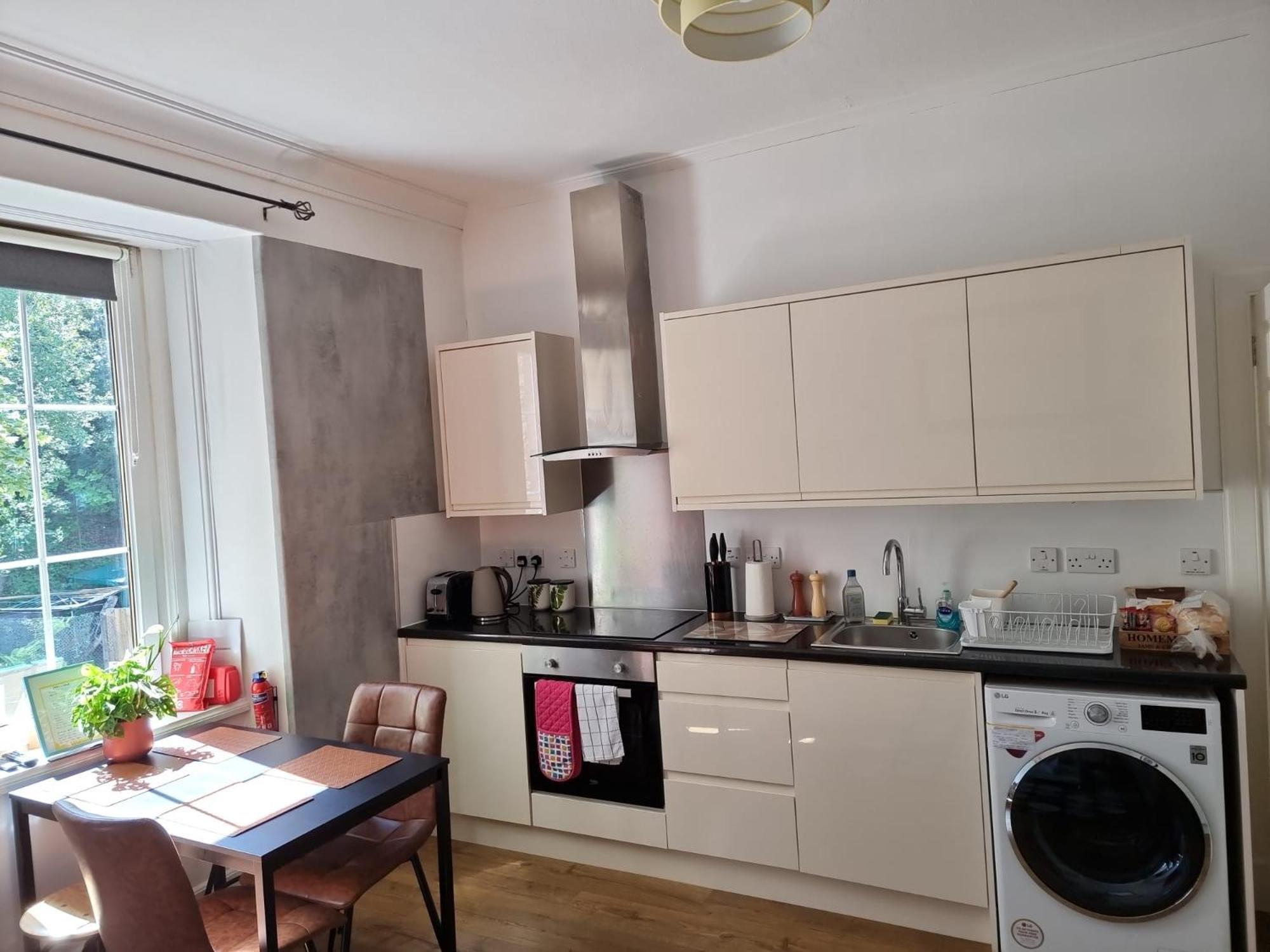 Charming Victorian Apartment, Close To Centre อินเวอร์เนส ภายนอก รูปภาพ